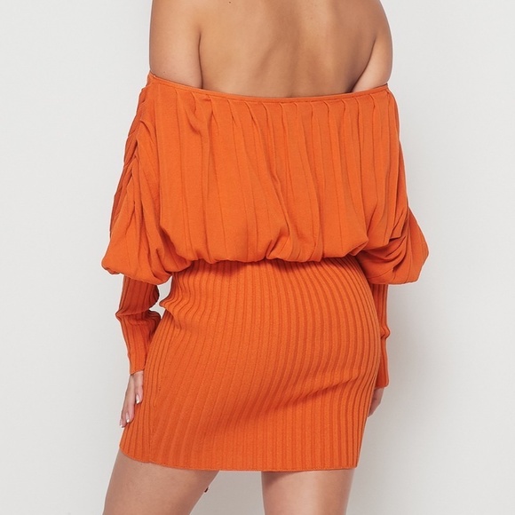 Off Shoulder Sexy Oversized Mini Dress - Picture 5 of 6